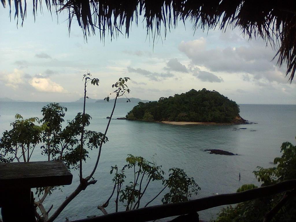 Sanggaou Bungalows Ko Lanta Exterior foto